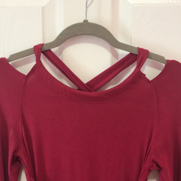 EcoSkin Red Dress - Picture 3 of 8